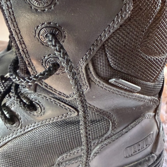 Magnum Men's Black Tactical Boots size 7 - Picture 6 of 6